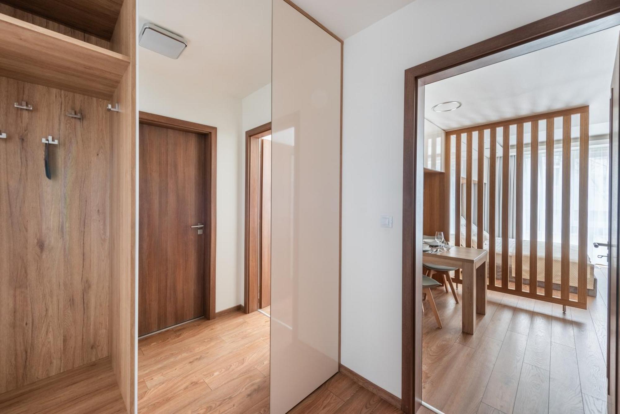 Luxury & Air-conditioned Osko Near The Center Apartamento *